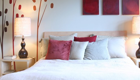 How to furnish with the colour red