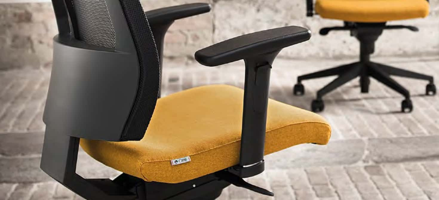 Supporto schiena lombare delle sedie ufficio, cosa serve e come si